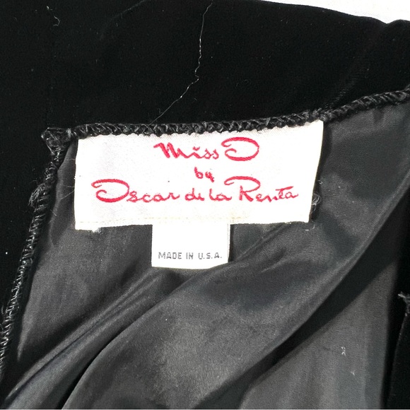 Oscar Di La Renta Miss O Vintage Velvet Dress - Picture 14 of 16